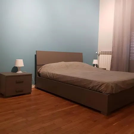 Trilocale Piazza Colombo * Σαν Ρέμο